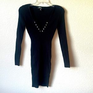 Black Ribbed Snap Button Neckline Size Medium